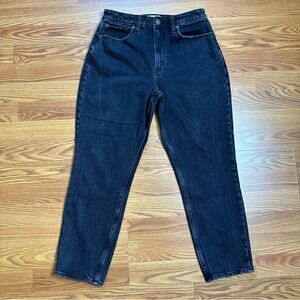 Abercrombie and Fitch Curve Love The Mom Jeans Black 29/8R